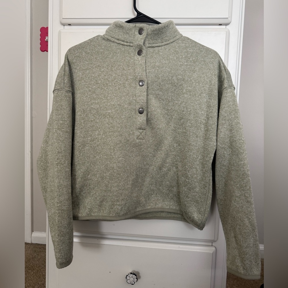 Thread and supply top